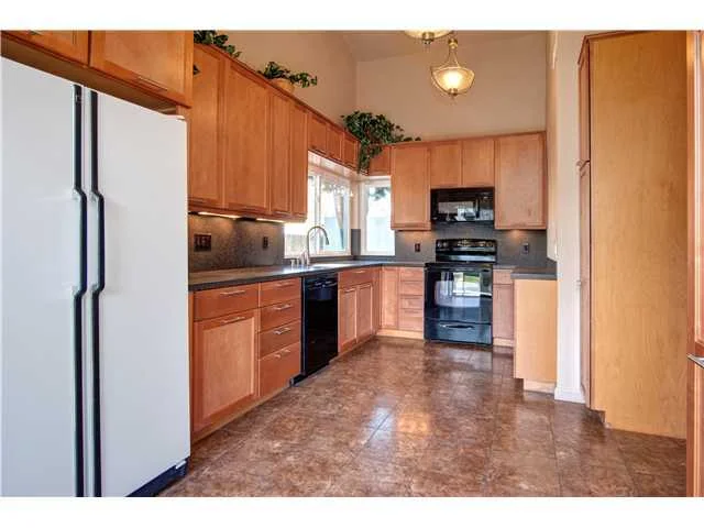 2586 Luciernaga Street, Carlsbad, CA 92009
