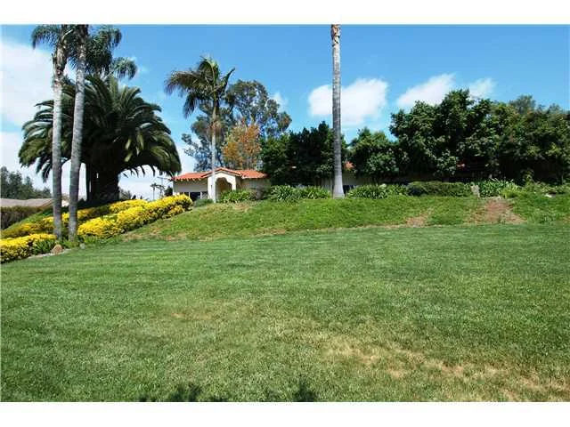 2254 Green Canyon Road, Fallbrook, CA 92028