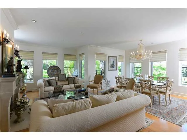 1000 Genter Street #302, La Jolla, CA 92037