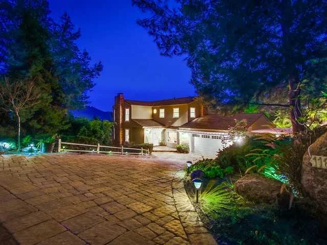 11623 Shadowglen Road, El Cajon, CA 92020