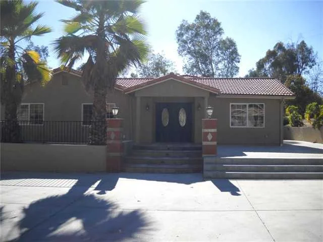 11495 Alps Way, Escondido, CA 92026