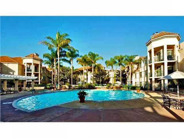 2250 Camino De La Reina #305, San Diego, CA 92108