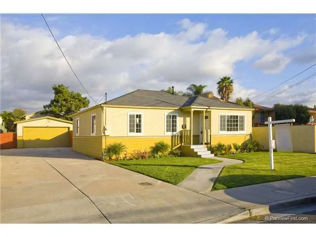 431 Graves Avenue, El Cajon, CA 92020