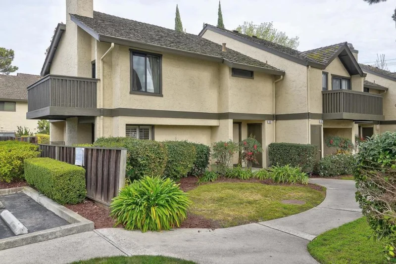 619 S Ahwanee Terrace, Sunnyvale, CA 94085