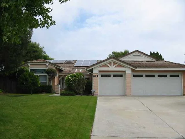 862 Rivertree Drive, Oceanside, CA 92058