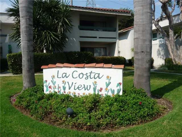 2302 Altisma Way #102, Carlsbad, CA 92009
