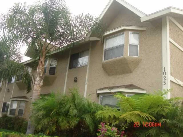 1025 4th Avenue #16, Chula Vista, CA 91911