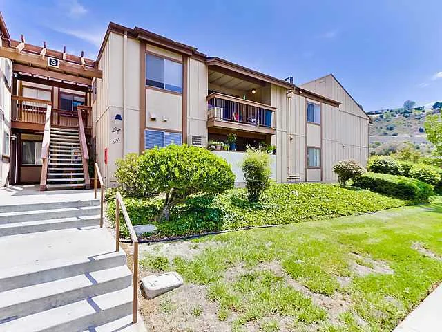 5493 Adobe Falls Road #8, San Diego, CA 92120
