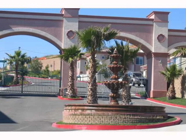 2715 Lake Pointe Drive #216, Spring Valley, CA 91977