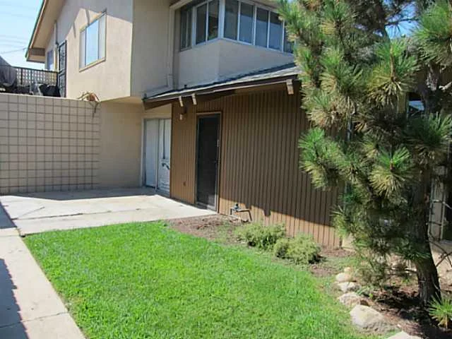 560 Oakdale Lane #C, El Cajon, CA 92021