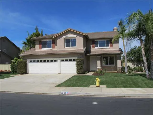 1861 Autumn Lane, Vista, CA 92084