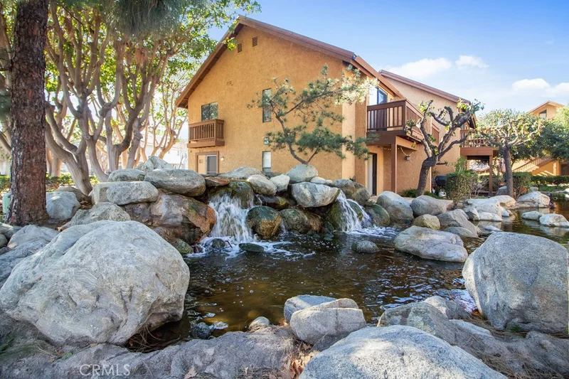 105 Lemon Grove #264, Irvine, CA 92618