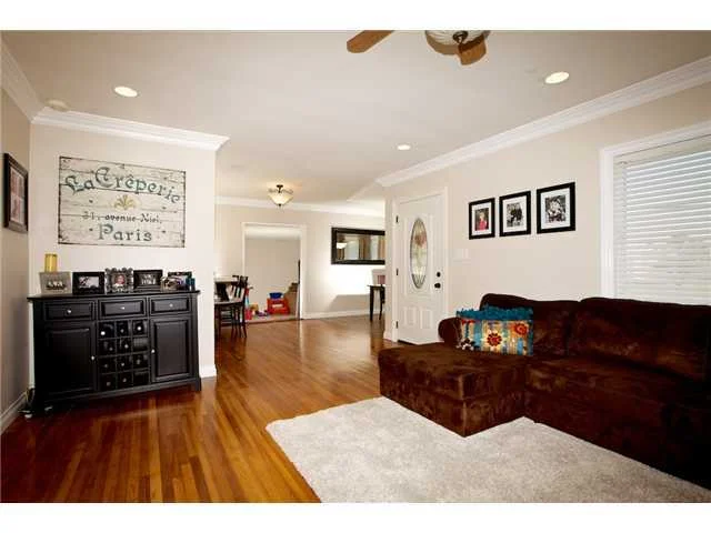 8700 Dallas Street, La Mesa, CA 91942