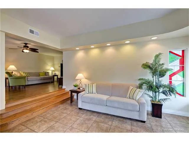 5460 Waring Road, San Diego, CA 92120