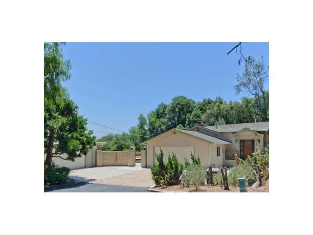 2750 Bernardo Avenue, Escondido, CA 92029