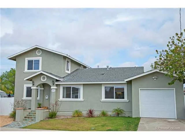 2747 Baily Avenue, San Diego, CA 92105