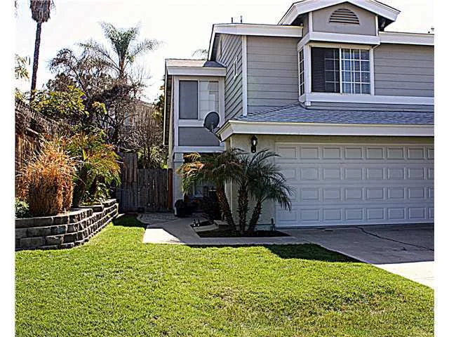 8521 Prospect Avenue, Santee, CA 92071