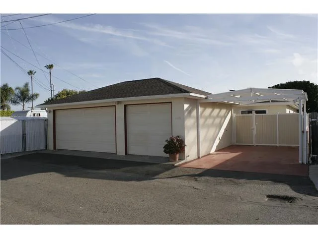 629 Garfield Street, Oceanside, CA 92054