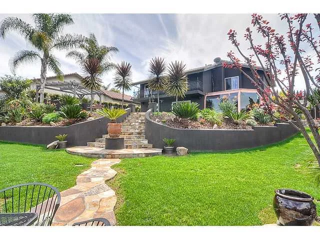 2540 La Costa Avenue, Carlsbad, CA 92009