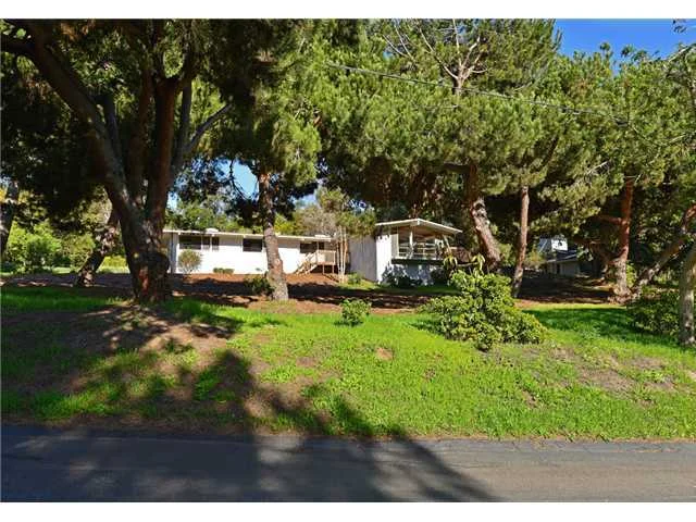 4320 North Lane, Del Mar, CA 92014