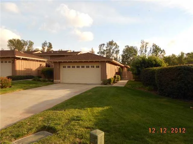 8635 Circle R Valley Lane, Escondido, CA 92026
