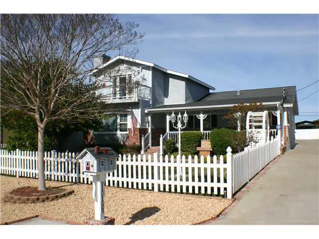116 Parnassus Circle, Oceanside, CA 92054