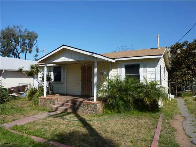 452 Chestnut Avenue, Carlsbad, CA 92008