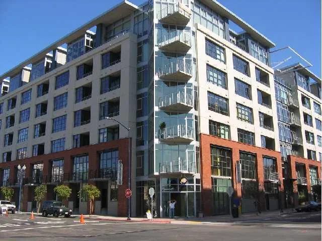 1050 Island Avenue #407, San Diego, CA 92101