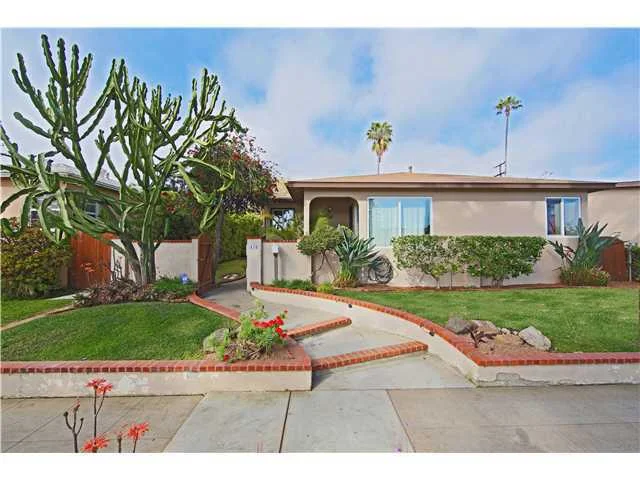 410 Nevada Street, Oceanside, CA 92054