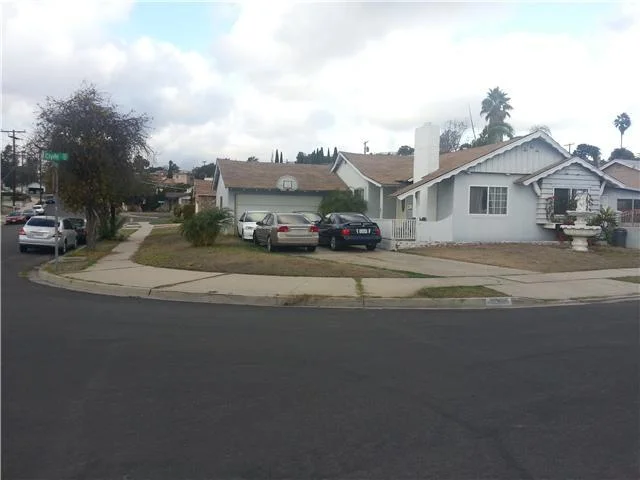 6302 Clyde Avenue, San Diego, CA 92139
