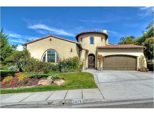 2978 Via Conquistador, Carlsbad, CA 92009