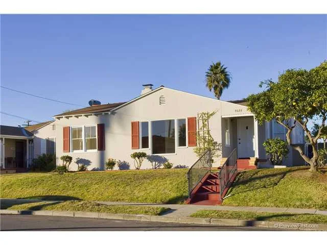 4628 Monroe Avenue, San Diego, CA 92115