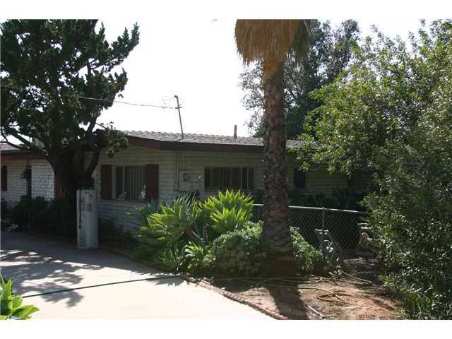 630 La Cresta Heights Road, El Cajon, CA 92021
