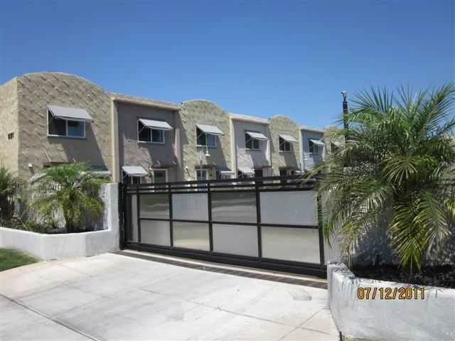 851 S Mollison Avenue 6, El Cajon, CA 92020