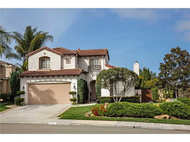 7905 Vista Canela, Carlsbad, CA 92009