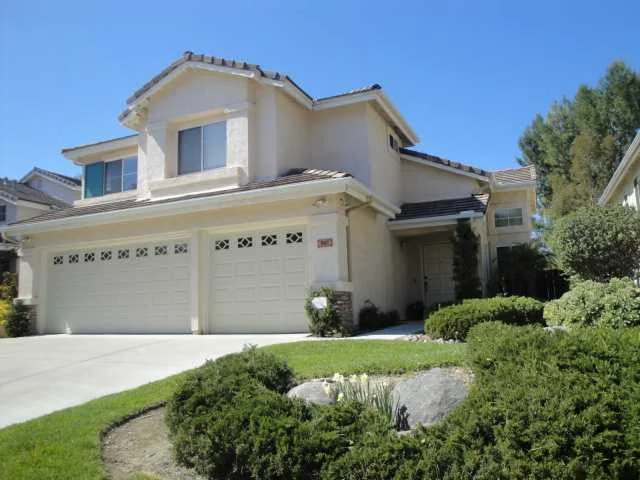 907 Masters Drive, Oceanside, CA 92057