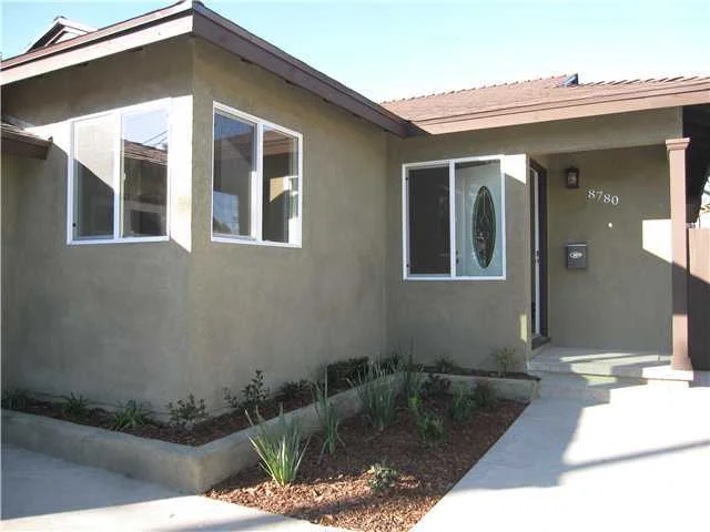8780 Elden Street, La Mesa, CA 91942