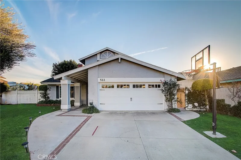 522 Carnation, Placentia, CA 92870