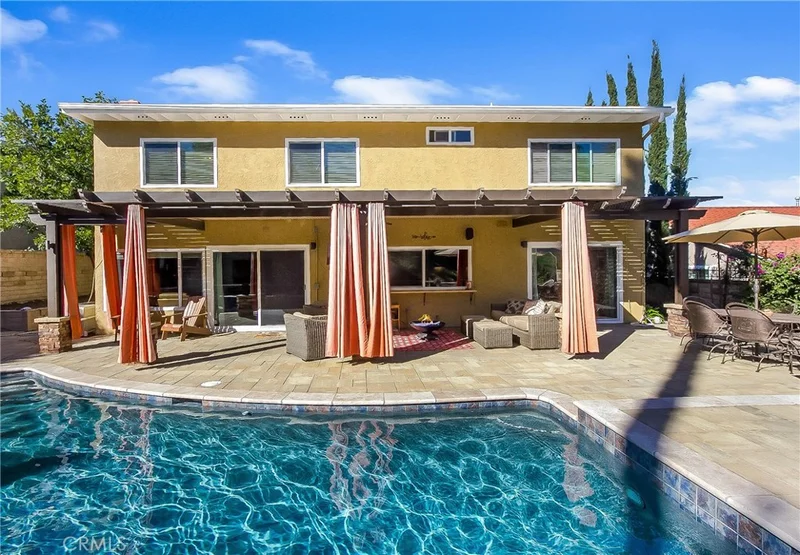 27362 Via Amistoso, Mission Viejo, CA 92692