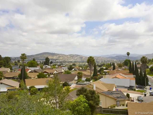 425 Meadowbrook Drive #126, San Diego, CA 92114