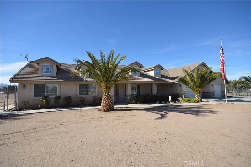 8650 Oakwood, Hesperia, CA 92345