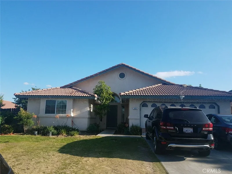 619 Lopez, Shafter, CA 93263