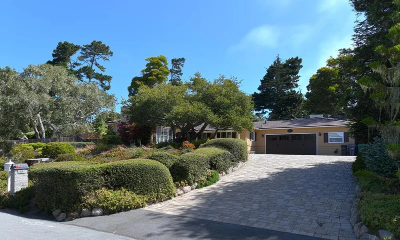 1035 San Carlos, Pebble Beach, CA 93953