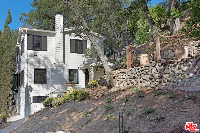 416 Short Trail, Topanga, CA 90290
