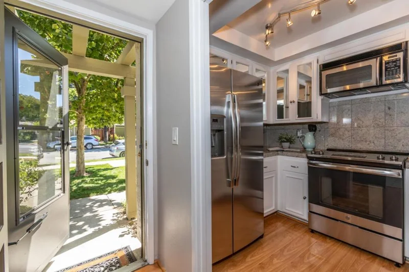 615 Millich, Campbell, CA 95008