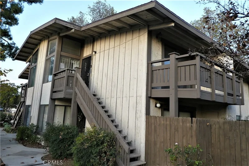 1150 Meadow #38, Colton, CA 92324