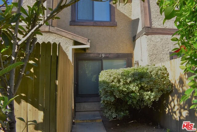 8601 Sunland #19, Sun Valley, CA 91352