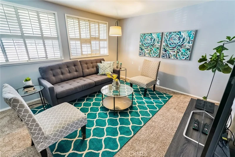10042 Delano, Cypress, CA 90630