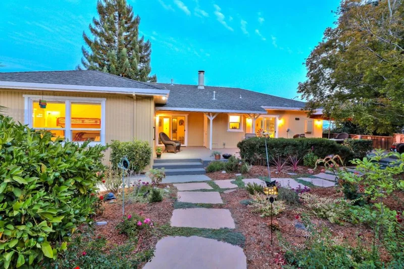 100 Jocelyn, Santa Cruz, CA 95060
