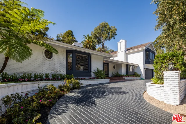 1133 San Ysidro, Beverly Hills, CA 90210